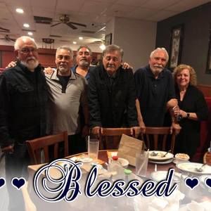 Meet your Posher, Gloria